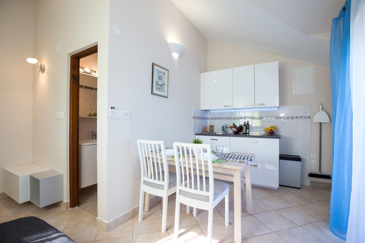 Apartments Tamaris Cizici Exterior photo
